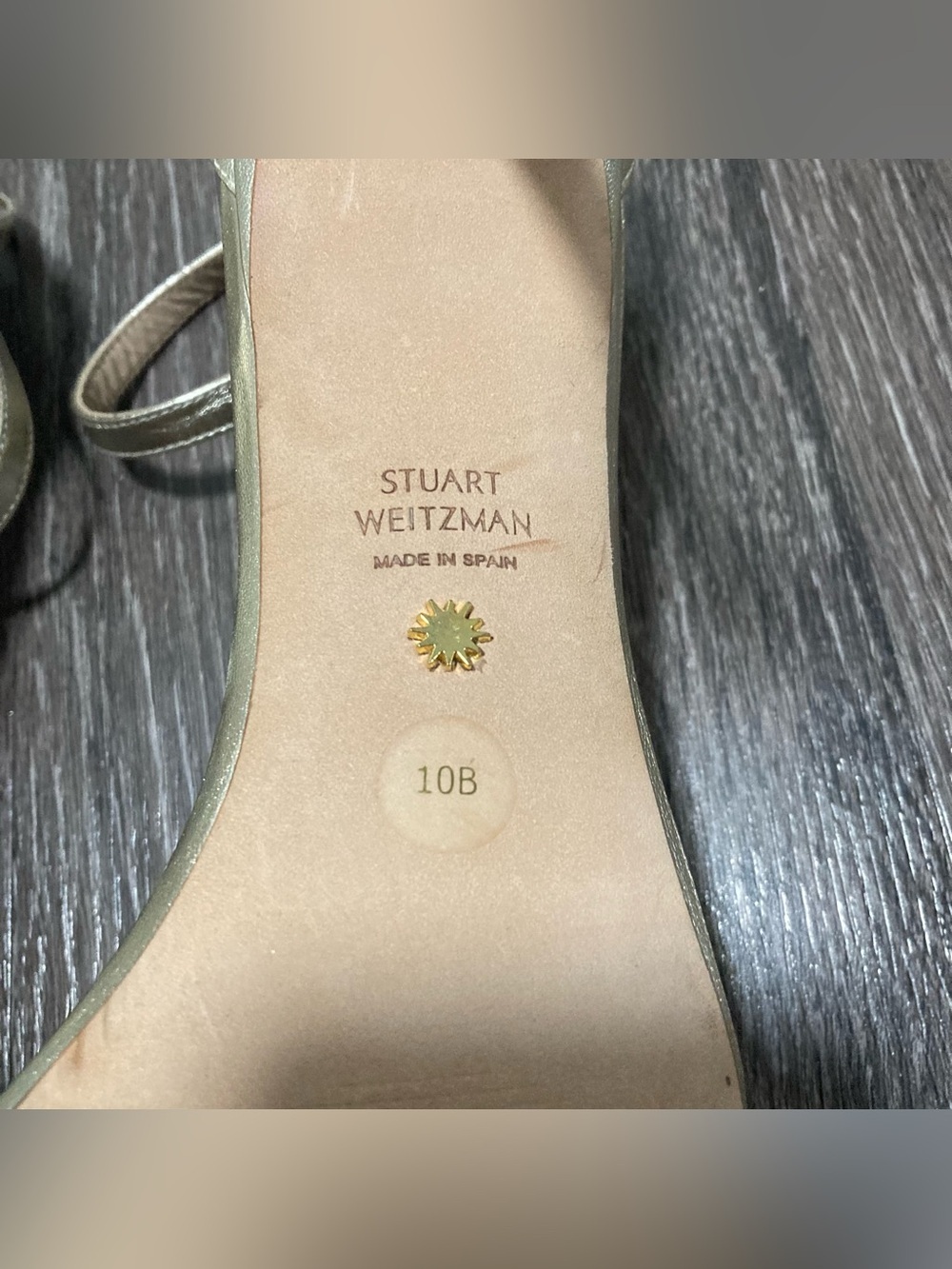 Stuart Weitzman Nudistcurve 100 Liquid Metallic Gold Sandal Heels Size 10 - Picture 8 of 9